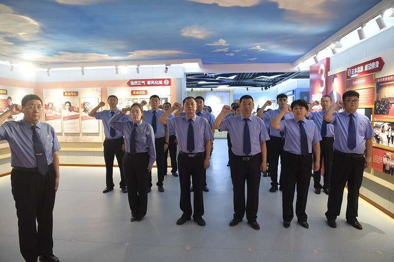 ab143cbe61dd3cd68996340ac2bb418.jpg